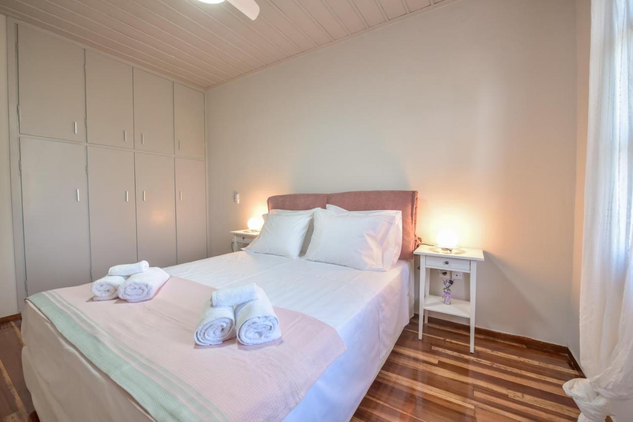 Alexandre Maison Beachfront Gialova Vacation Home Екстериор снимка