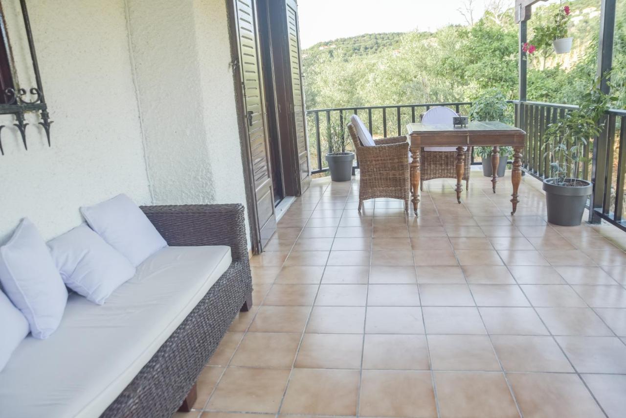 Alexandre Maison Beachfront Gialova Vacation Home Екстериор снимка