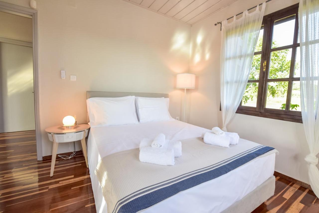 Alexandre Maison Beachfront Gialova Vacation Home Екстериор снимка