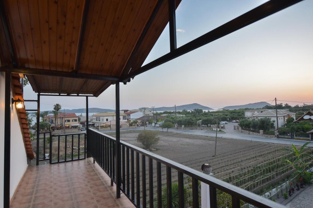 Alexandre Maison Beachfront Gialova Vacation Home Екстериор снимка